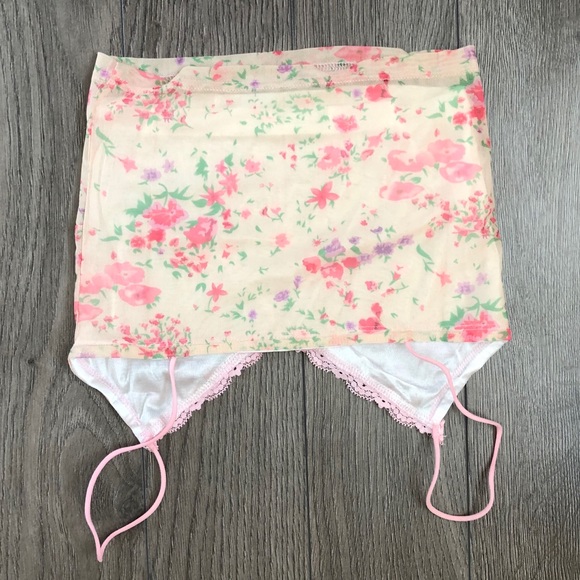 Floral lace cropped camisole (handmade on Etsy) - Picture 8 of 8